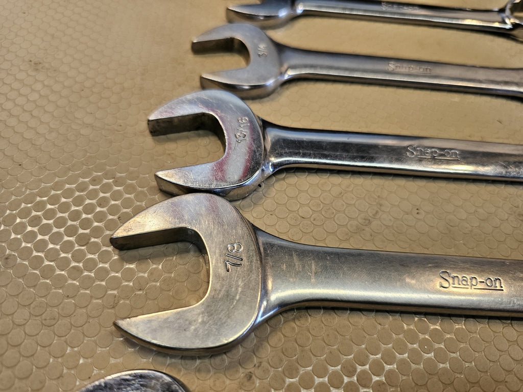 Snap-On OEXS715KSAE short combination wrench set w/ Large Sizes 15/16-11/32