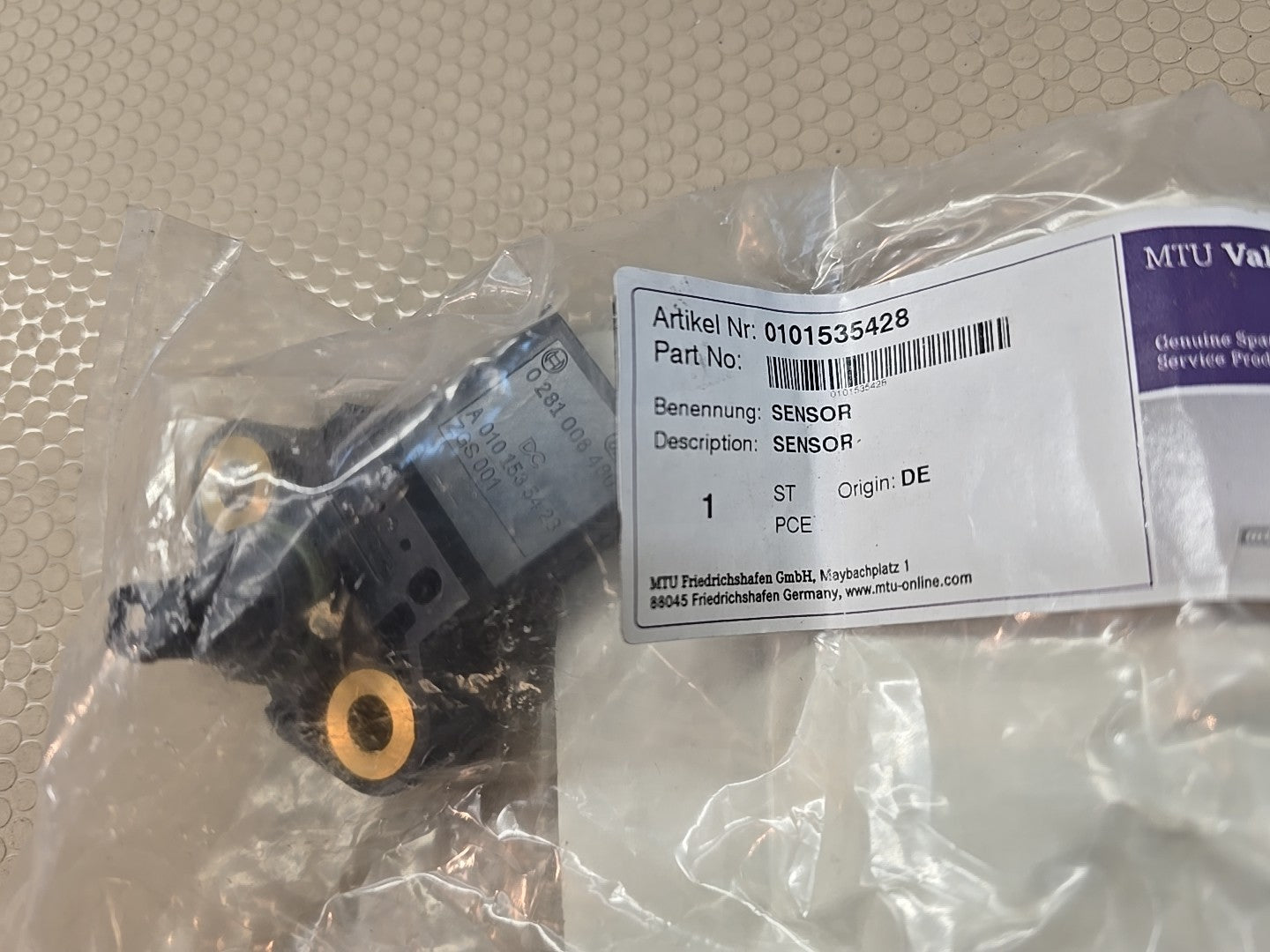 OEM Mercedes-Benz 0101535428 Intake Manifold / Boost Pressure MAP Sensor Genuine