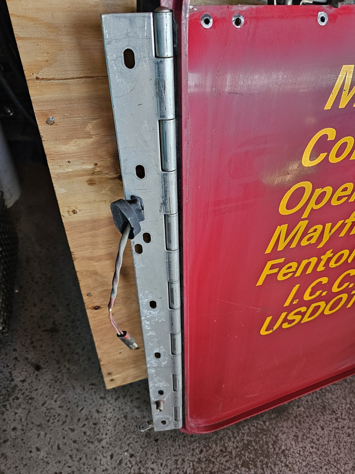 KENWORTH W900 DOOR ASSEMBLY OEM FRONT LEFT DRIVER