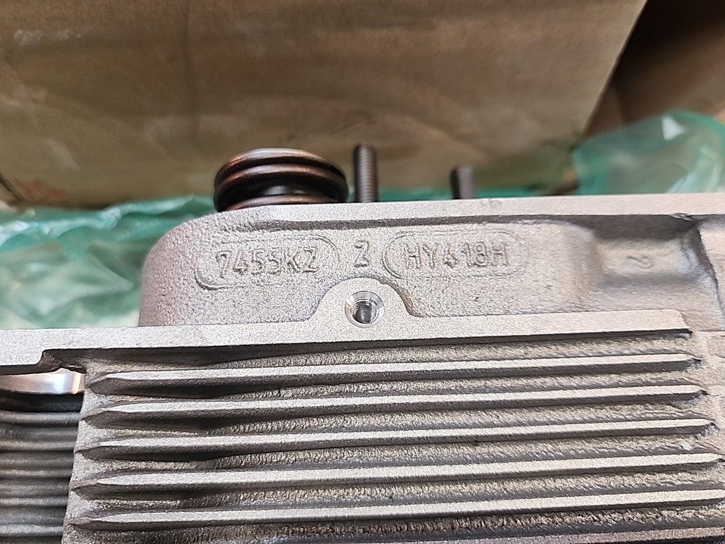 Deutz OEM 04232889 New Cylinder Head Fits 912 Diesel Engine