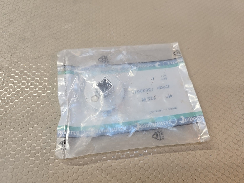 Stahlwille 12030010 432M Adaptor, 3/8" Socket, 1/2" Plug Germany NEW