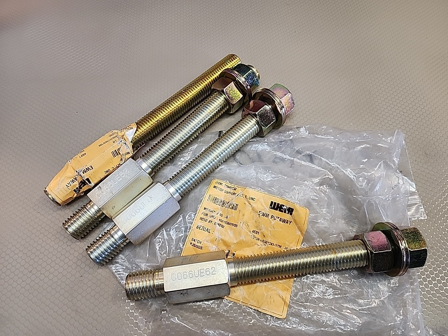 LARGE WEIR MOTOR SUPPORT BOTS 4 Pieces C066UE62 Overhead Support Stud