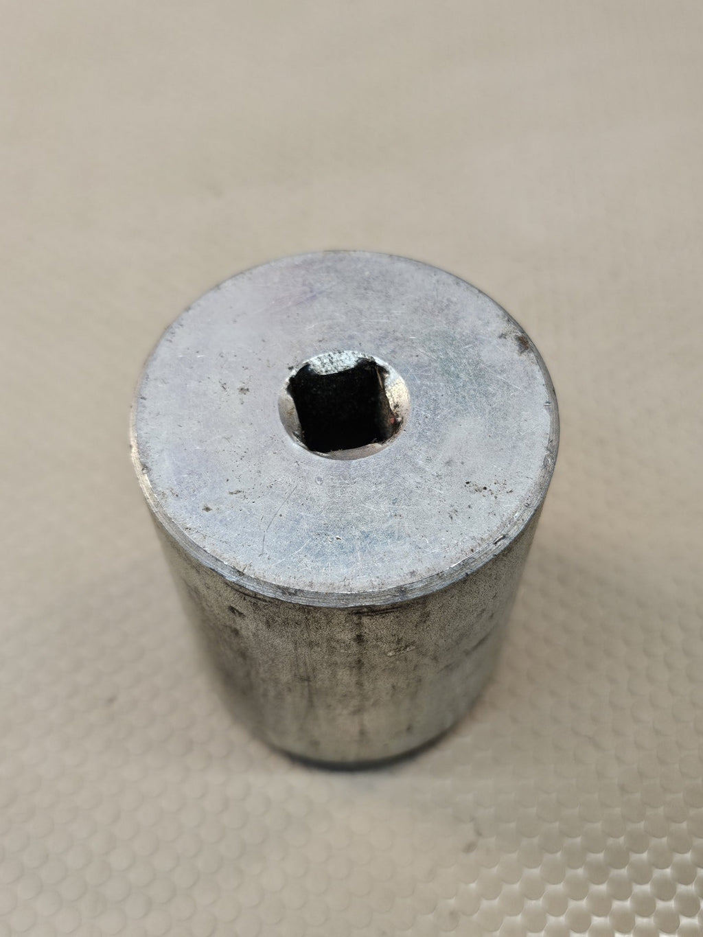 Kent Moore J-37763 Wheel Bearing Nut Remover Tracker Sidekick Grand Vitara