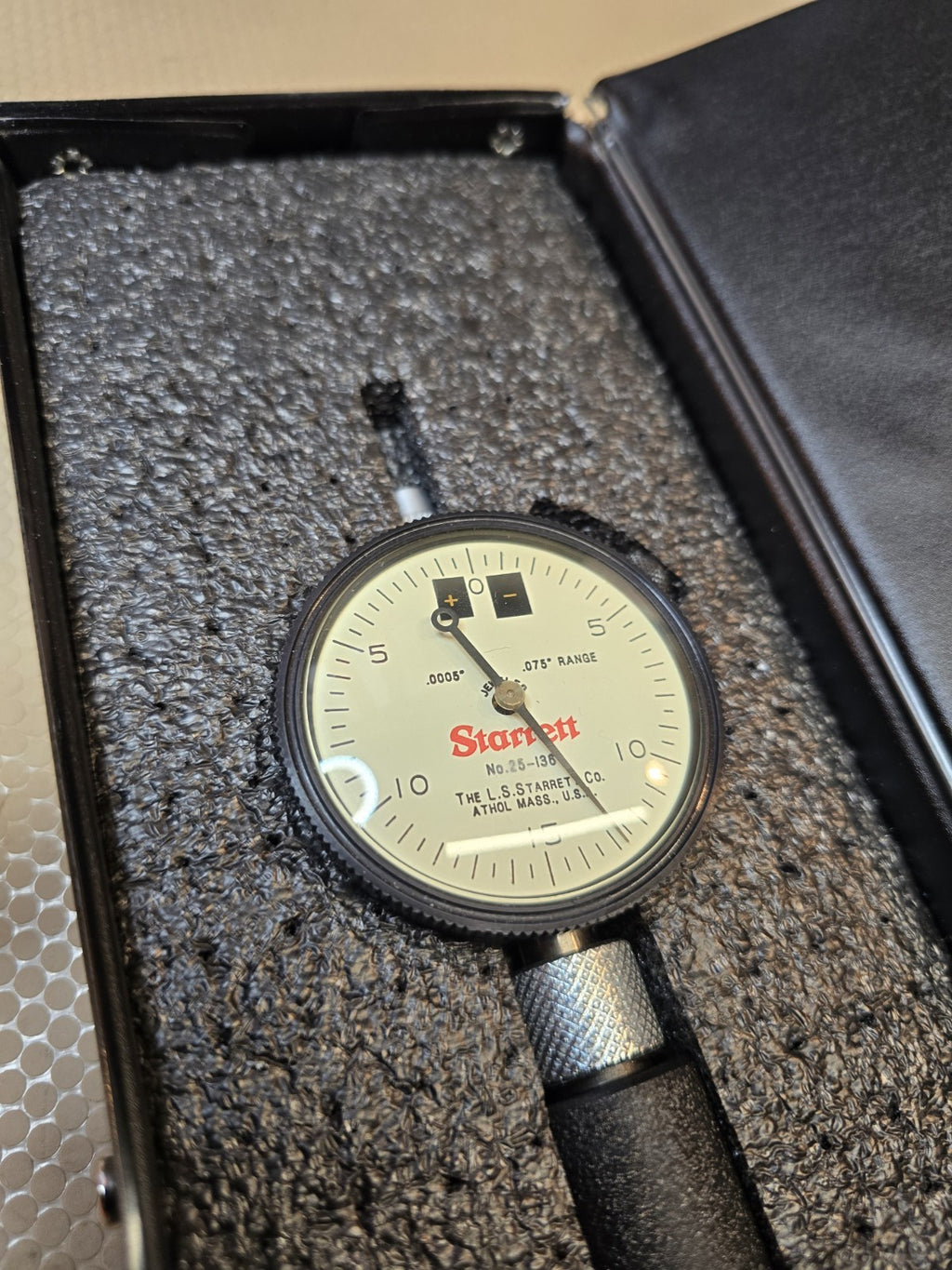 Starrett No. 25-136 SMA/M Test Indicator Dial Chamfer Indicator Set