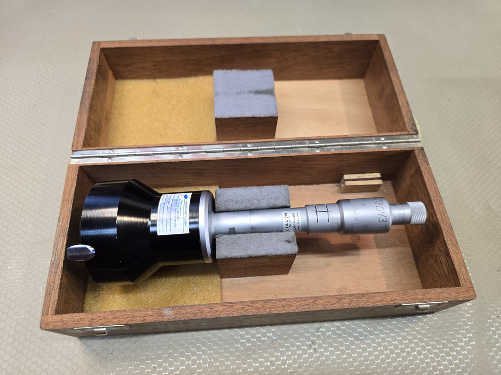 Etalon 31 531B 2.800" - 3.400" Inside Bore Micrometer Gauge w/Wooden Case