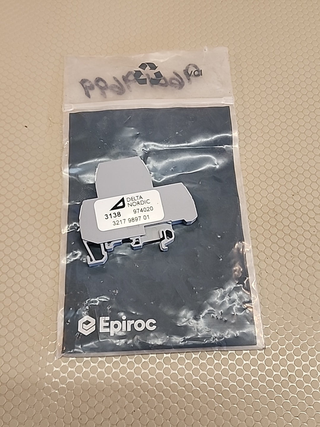 Delta Nordic 974020 DIN Rail Terminal Block End Cover Plate 3138 3217989701