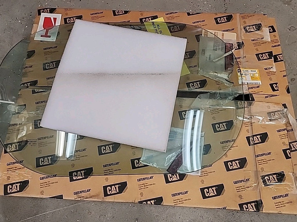 Front Door Glass 258-4011 2584011 For Caterpillar CAT Loader 246C 256C 262C OEM