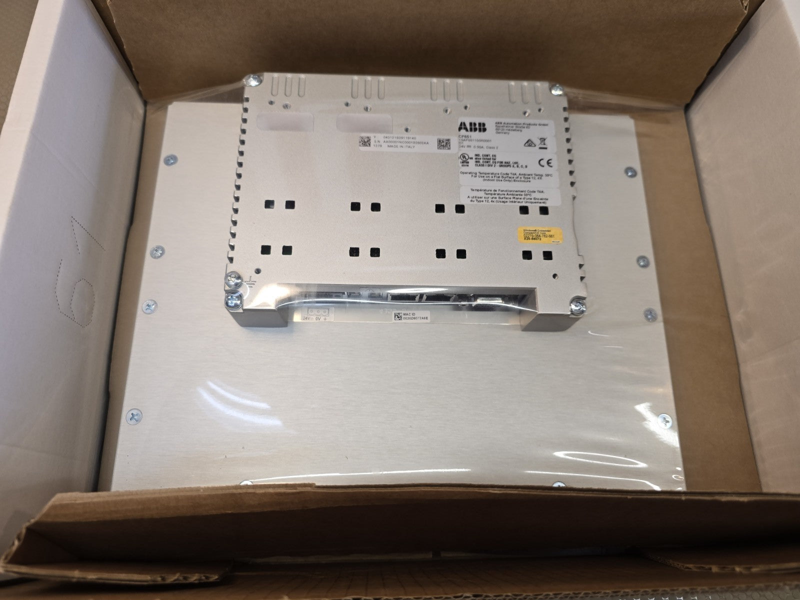 NEW ABB Touch Screen CP651 D1 1SAP551100R0001