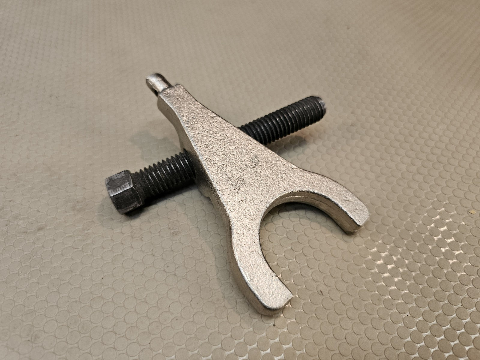 Snap-on S8699-IR Alignment Tool USA Puller Style
