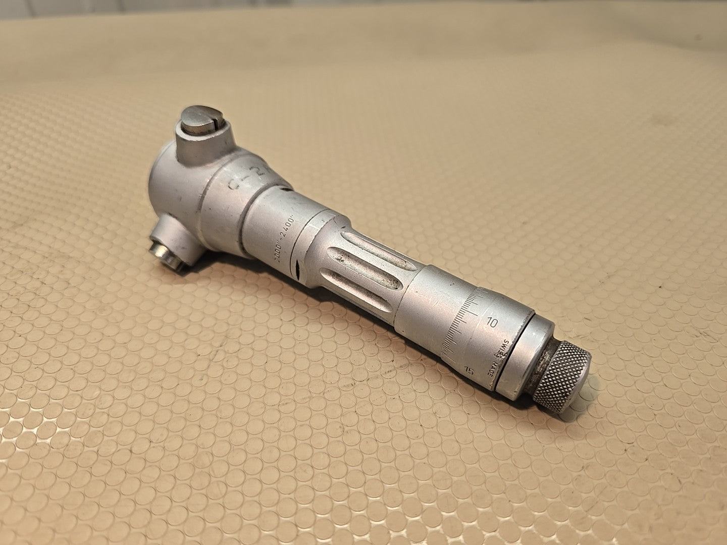 Brown & Sharpe Internal Bore Micrometer Range 2.0"- 2.40” - Model 281