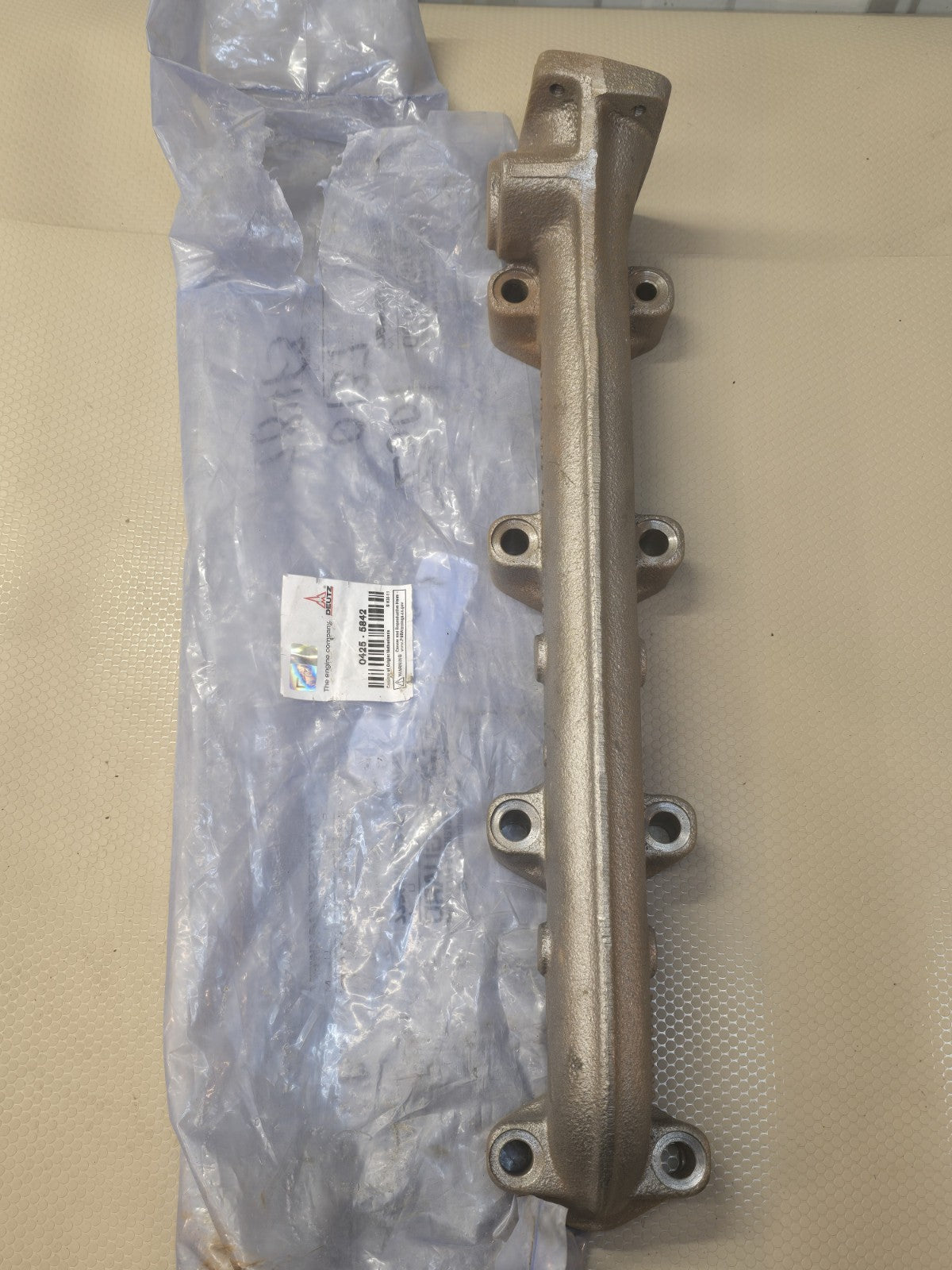 Genuine OEM Deutz 0425-5842 Exhaust Manifold For 1013 Diesel Engines