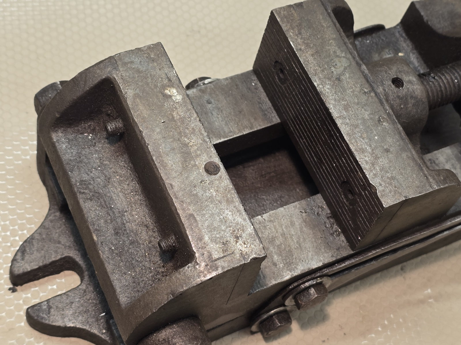 Vintage Machinists Drill Press Vise 4" Wide, Jaw Opening 3 1/4" Cast Iron
