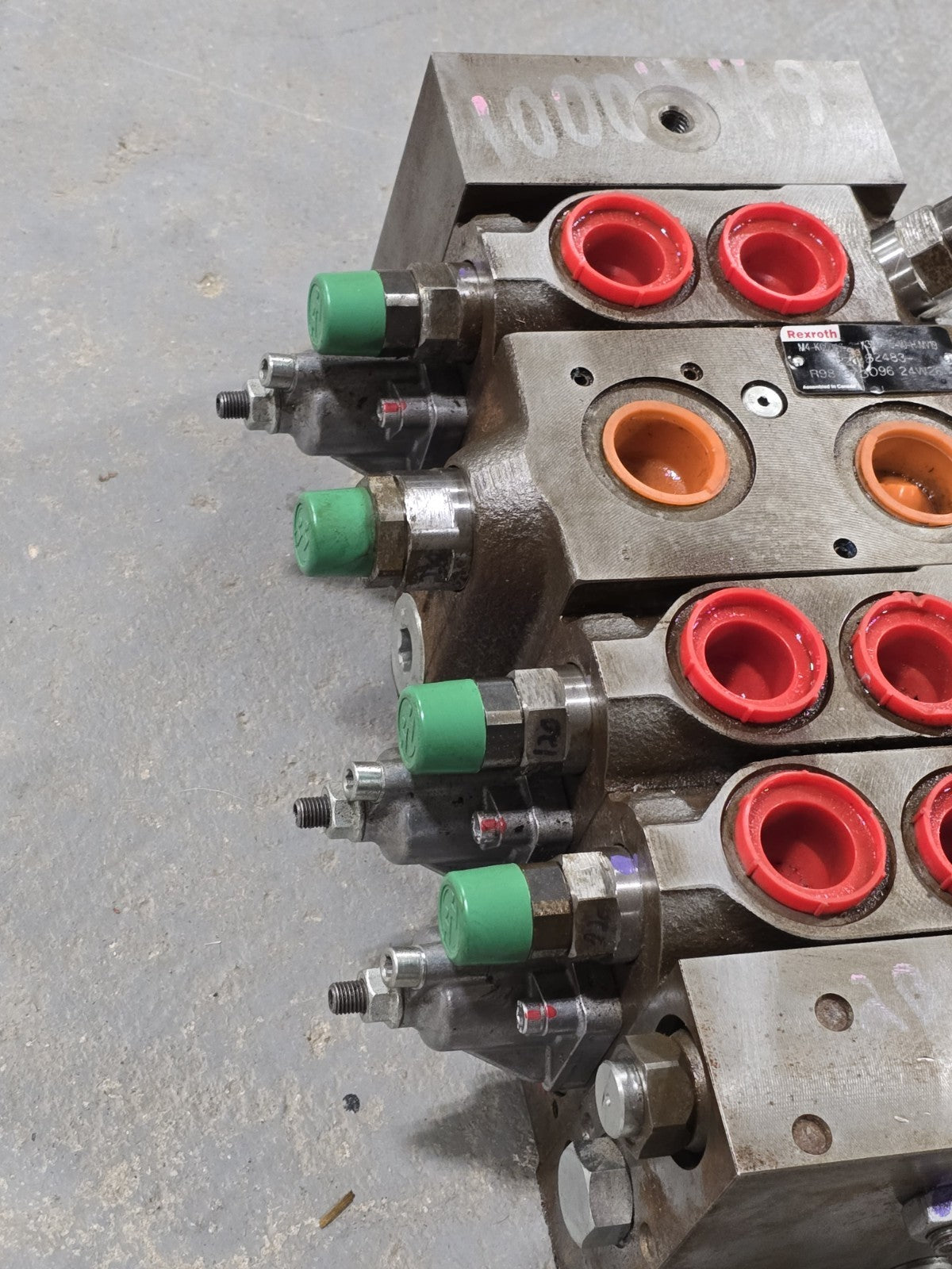 Rexroth Bosch M4-15 Valve Control Block R987373096 M4-K00063-2X/3M4-15-VJ-H_MV19
