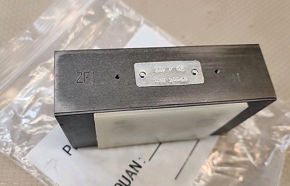 New Denison ZRV-P-02-098-90043 Hydraulic Flow Control Valve