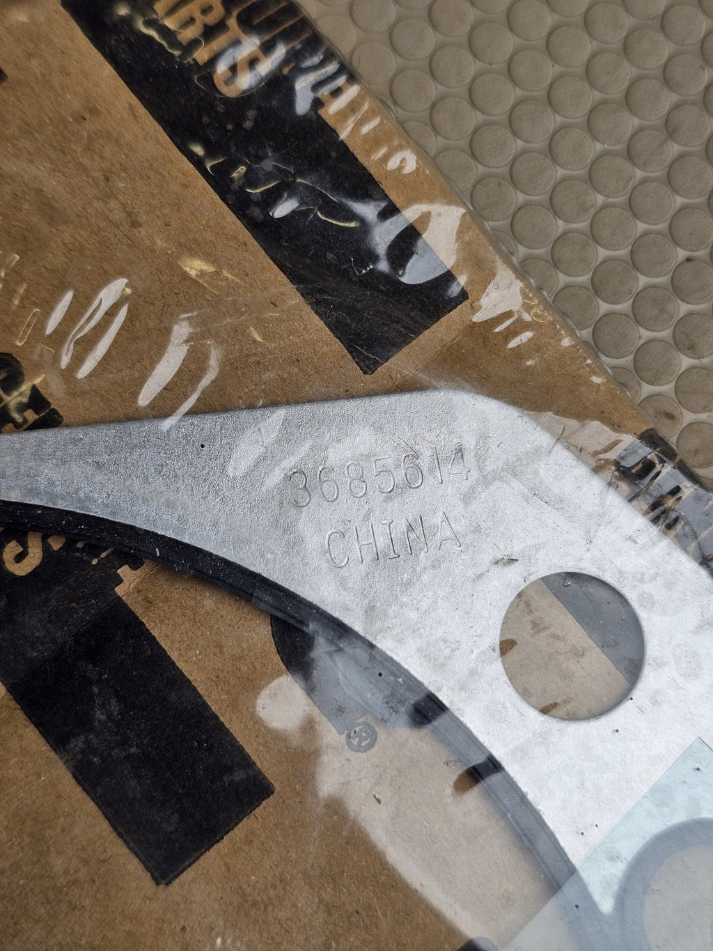 OEM Genuine Cummins 3685614 ISX Engine Accessory Drive Support Gasket