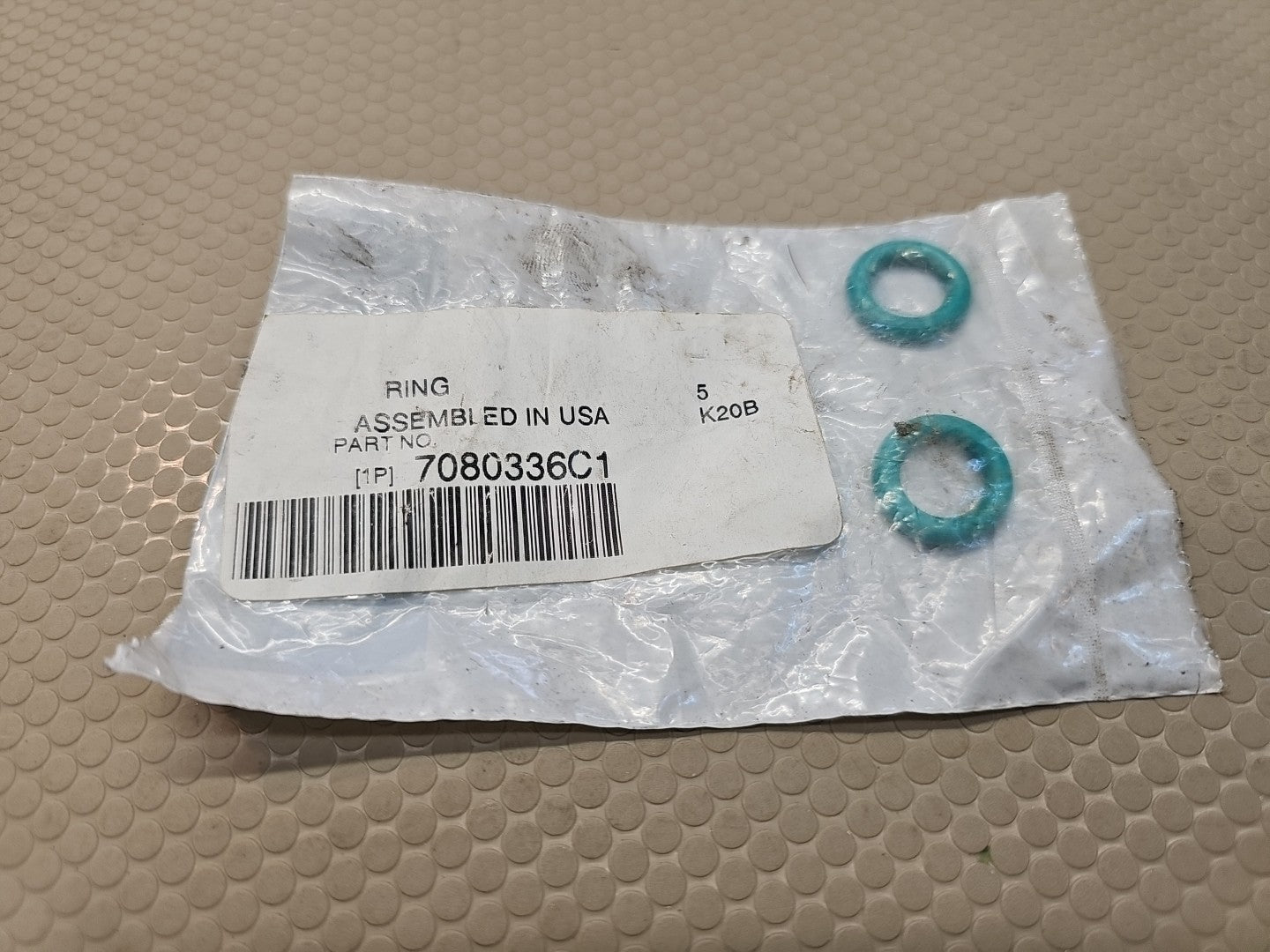 OEM Navistar International Truck 7080336C1 RING QTY 2