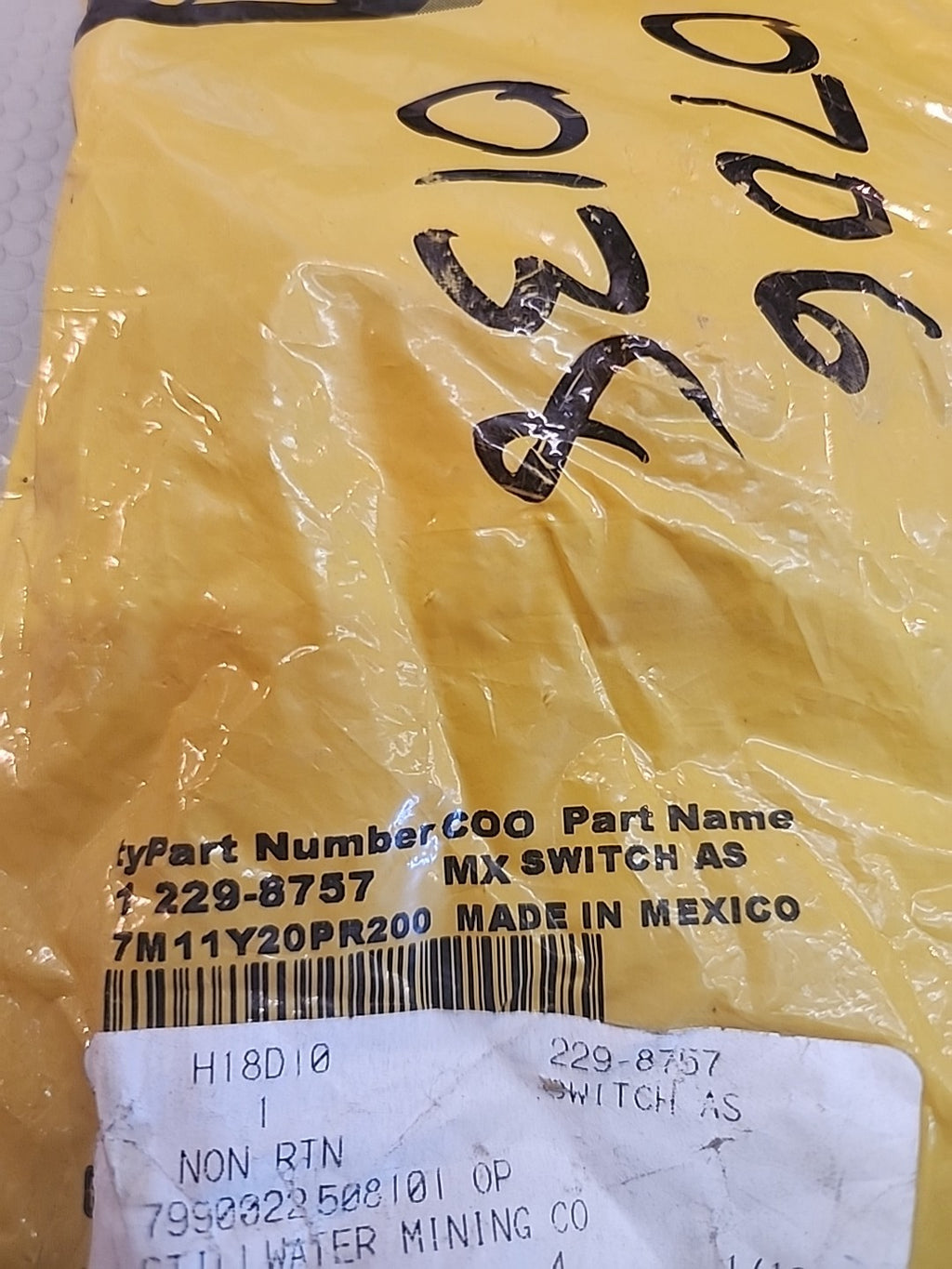 CAT GENUINE OEM  2298757 Switch As