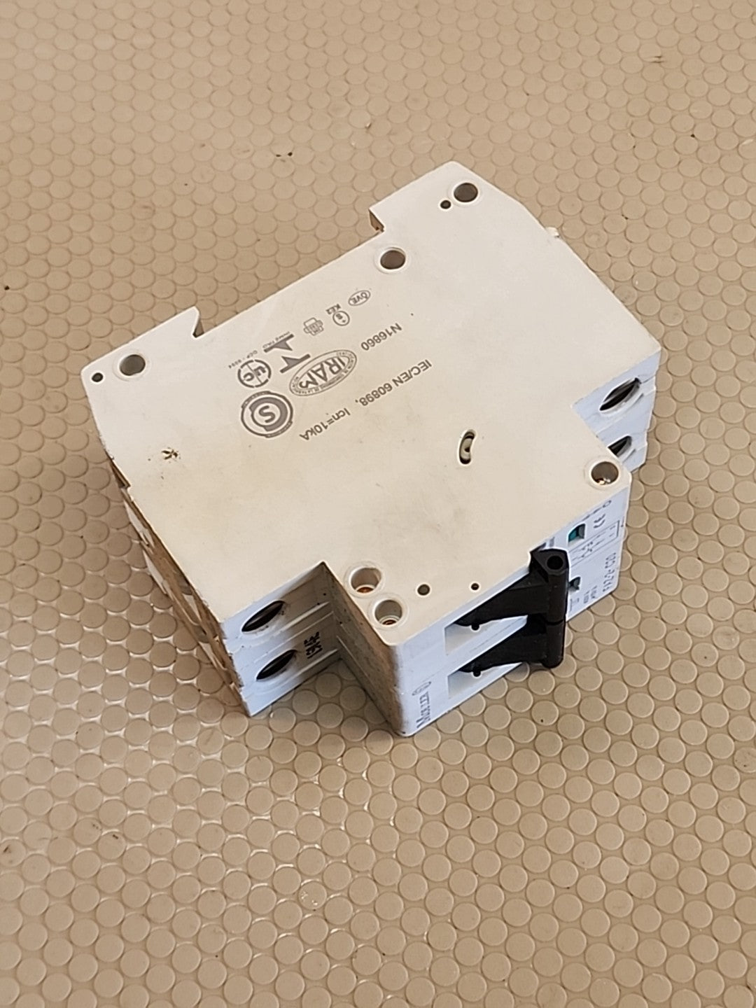Moeller FAZ-2-C20 DC Circuit Breaker FNIP