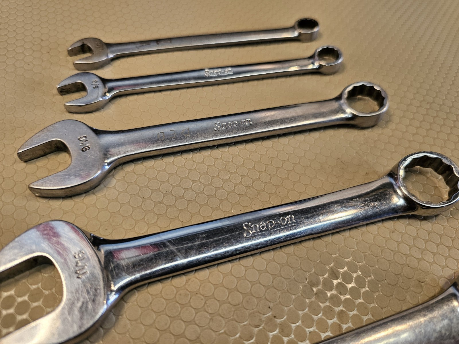 Snap-On OEXS715KSAE short combination wrench set w/ Large Sizes 15/16-11/32