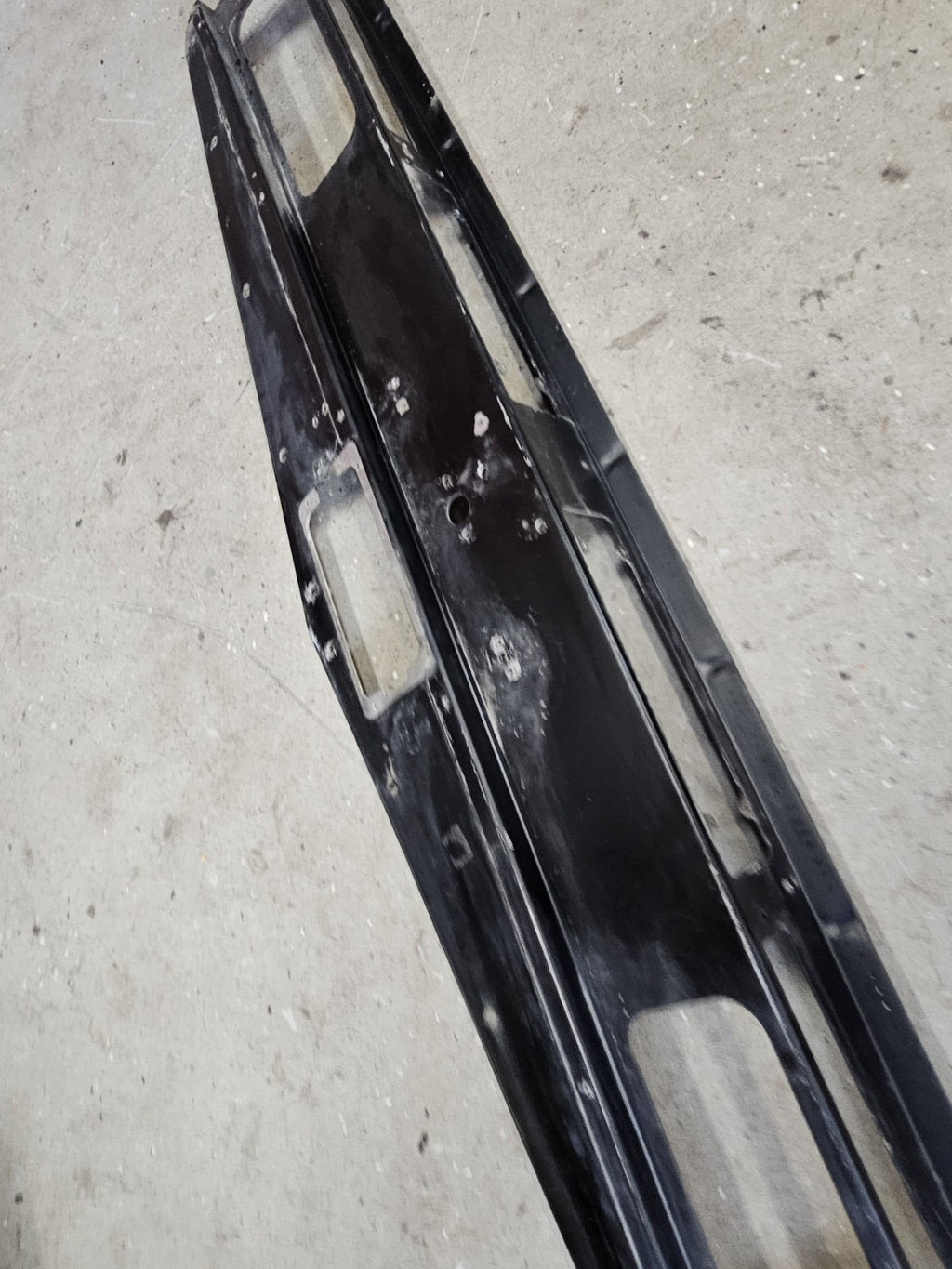 Kenworth W900 Upper Interior Cab Bracket PN: K105-229 Oem Paccar 