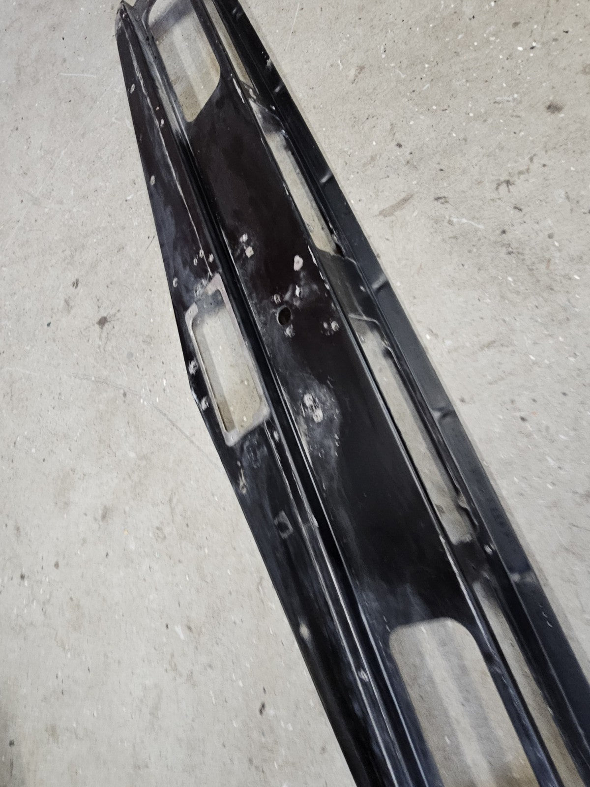 Kenworth W900 Upper Interior Cab Bracket PN: K105-229 Oem Paccar 