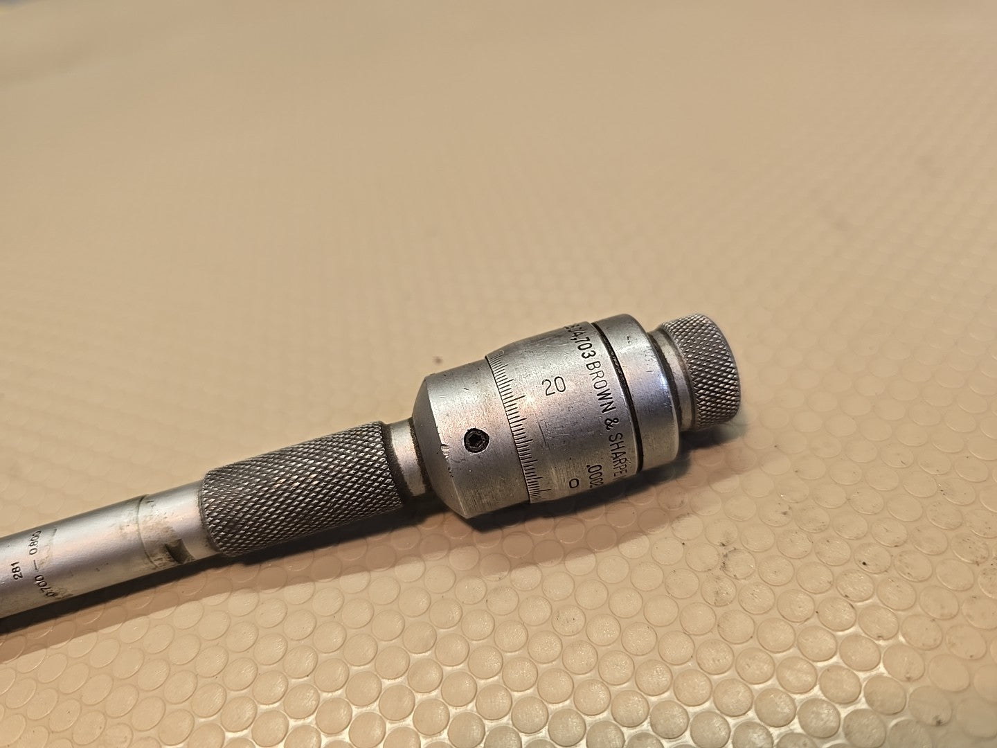 Brown & Sharpe Intrimik/Holemic/Bore Micrometer - .7-.8"/.0002" Resolution 