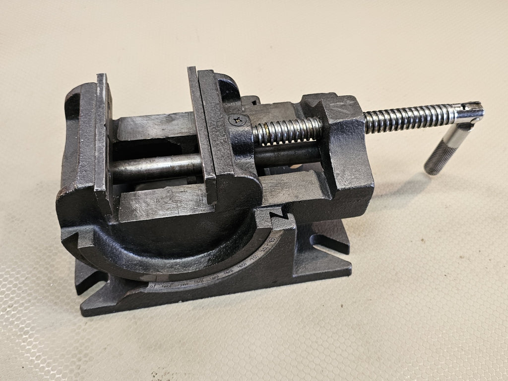Vintage Strong Base Multifunctional Swivel Base Bench Vise 0-90 4 Inch