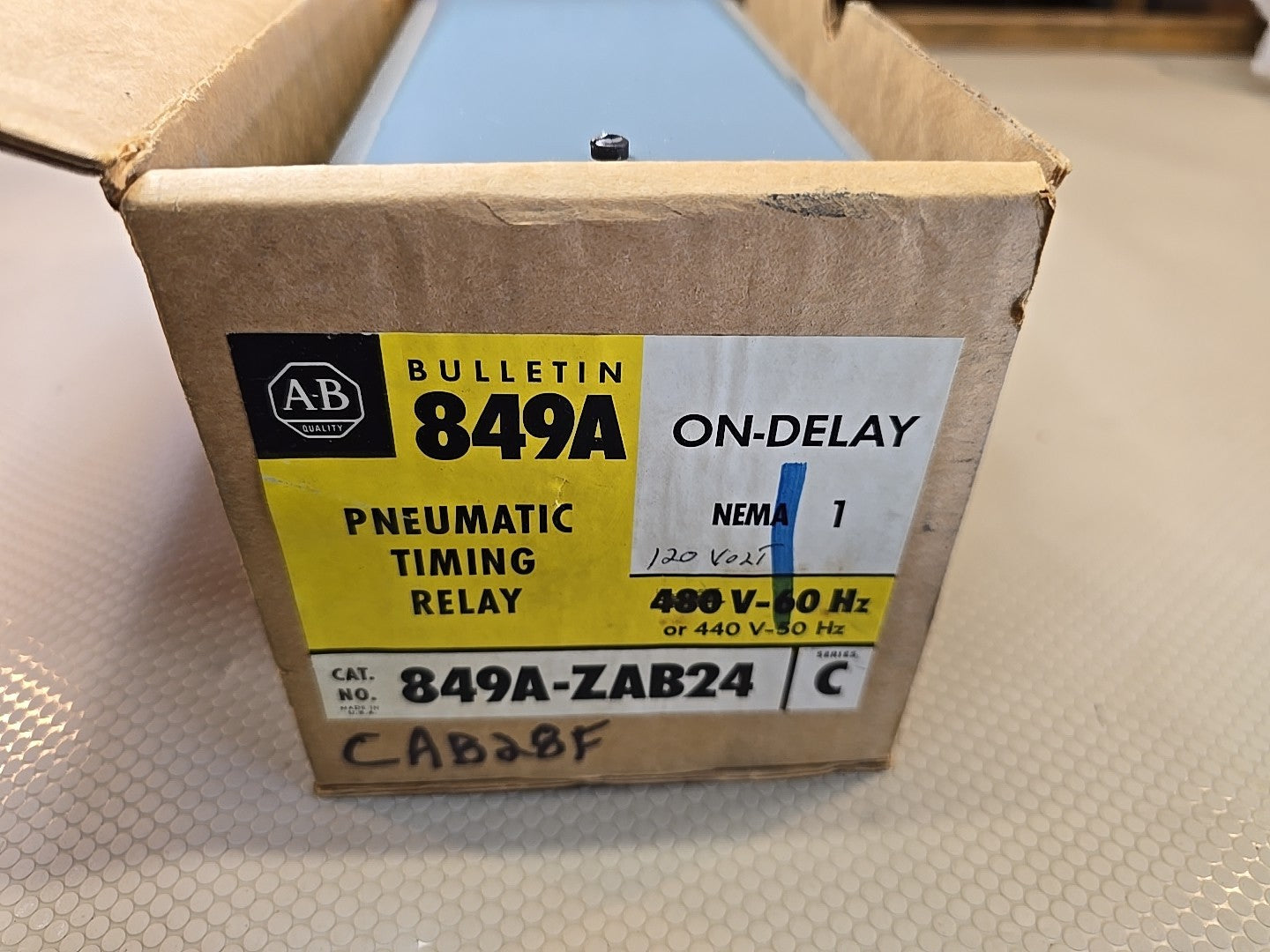 Allen Bradley Bulletin 849A Pneumatic Timing Relay 849A-ZAD24 Series C ON-DELAY