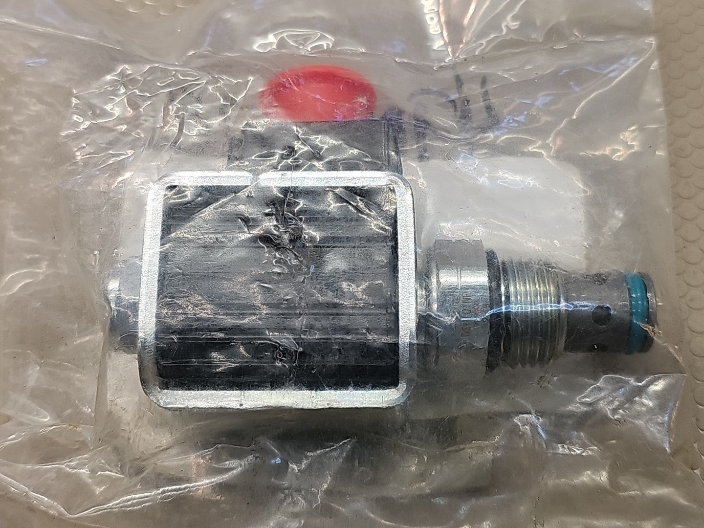 NEW PARKER DSH101NRSPD024D 2 Way Poppet Type Solenoid Valve – Parts