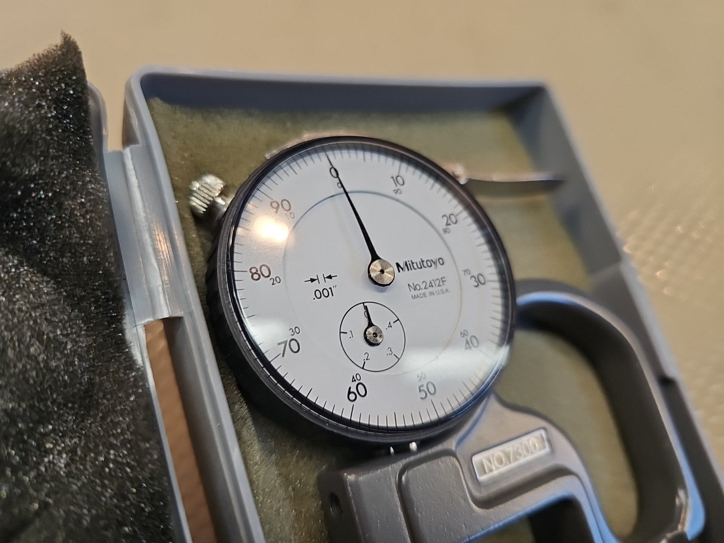Mitutoyo Dial Thickness Gage 7300 W/ Upgraded Dial 2412F *Unused?*