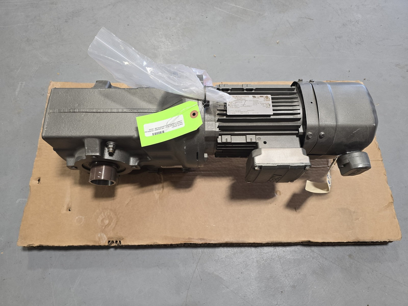 SEW-Eurodrive KT49 DRN80M4/EK8S Gearmotor 1 HP 60.27:1 230/460V