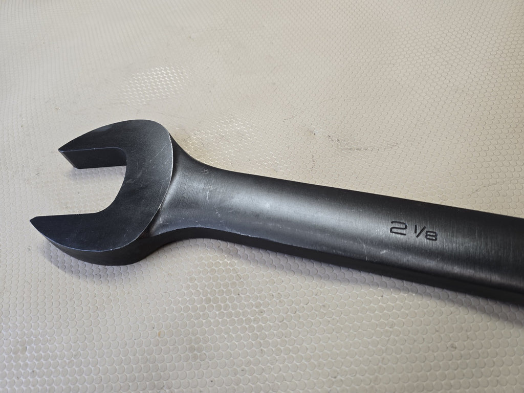 Snap-On GOEX68A 12-pt. 2-1/8” SAE Flank Drive Industrial Combination Wrench