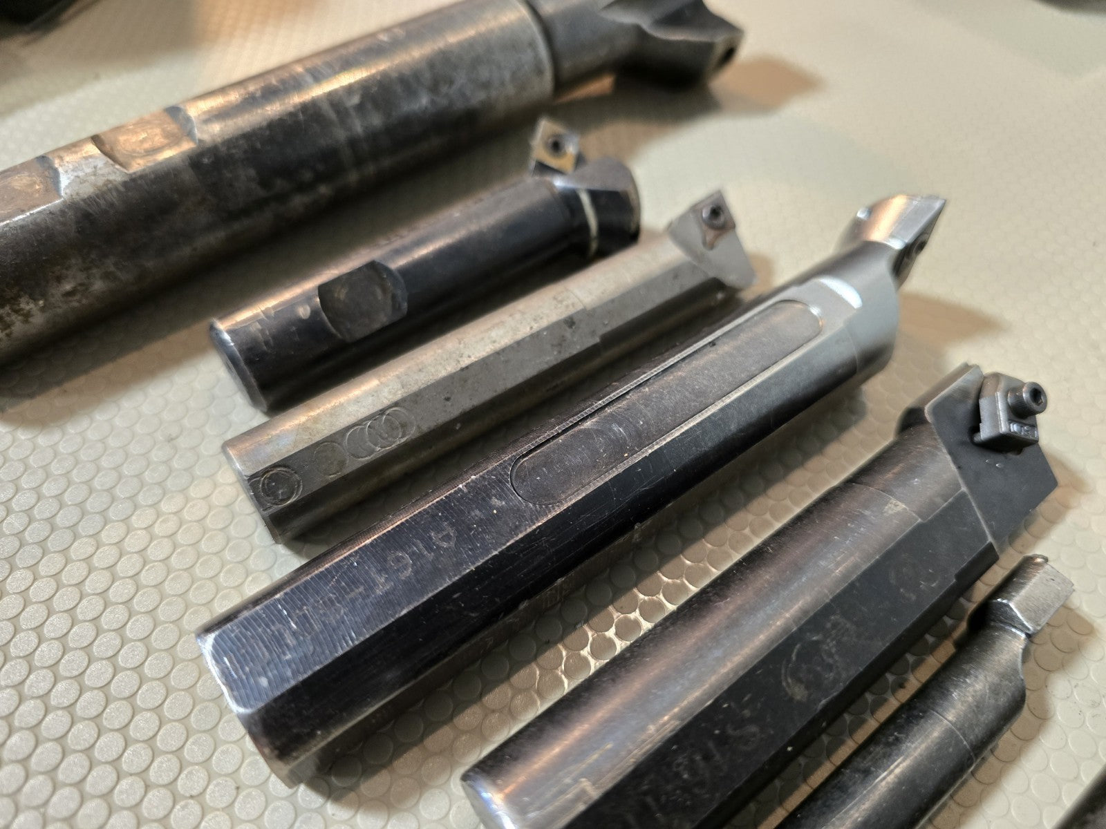 LOT OF BORING BARS END MILLS Cutters Shanks with Carbide Inserts 