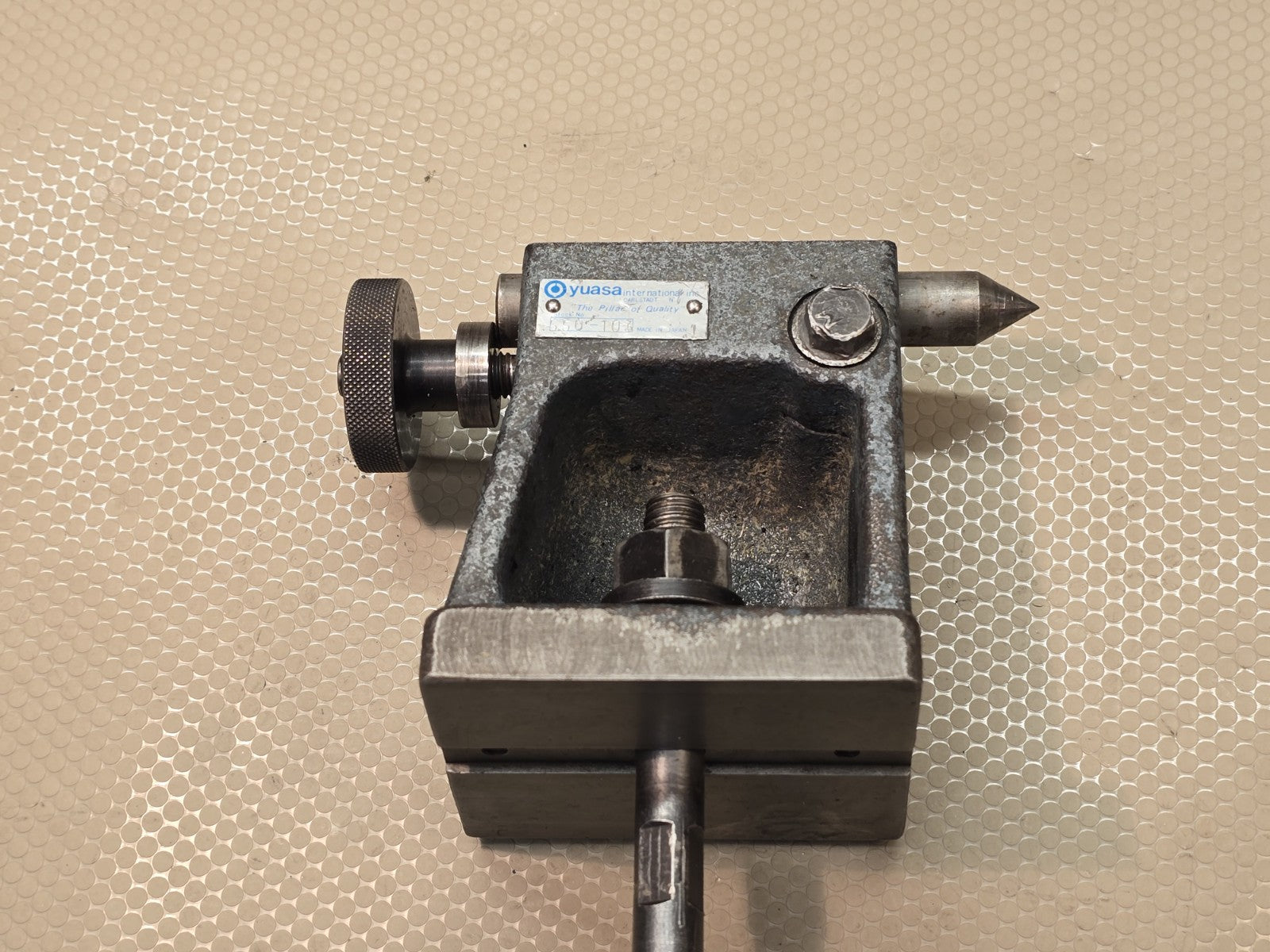 YUASA 550-103 TAILSTOCK 102mm BASE TO CENTER W/ .875" RISER