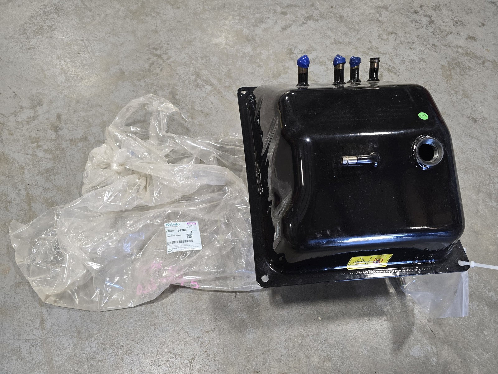 Kubota OEM K7621-97700 Hydraulic Oil Tank RTV-X1140 Utility Vehicle OEM New