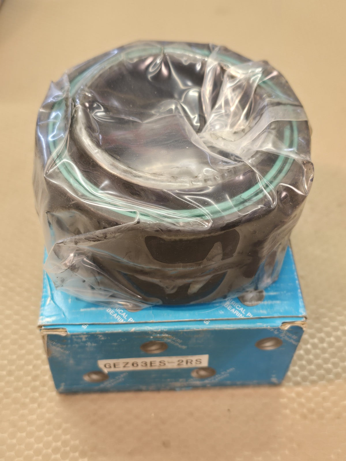 GEZ63ES-2RS Spherical Plain Bearing Sealed Radial Bushing 2-1/2" Bore