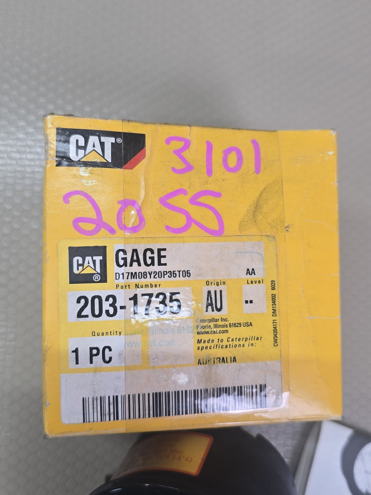 CAT OEM 203-1735 Dwyer Minihelic II Pressure Gage 0-40" W.C. Panel Mount