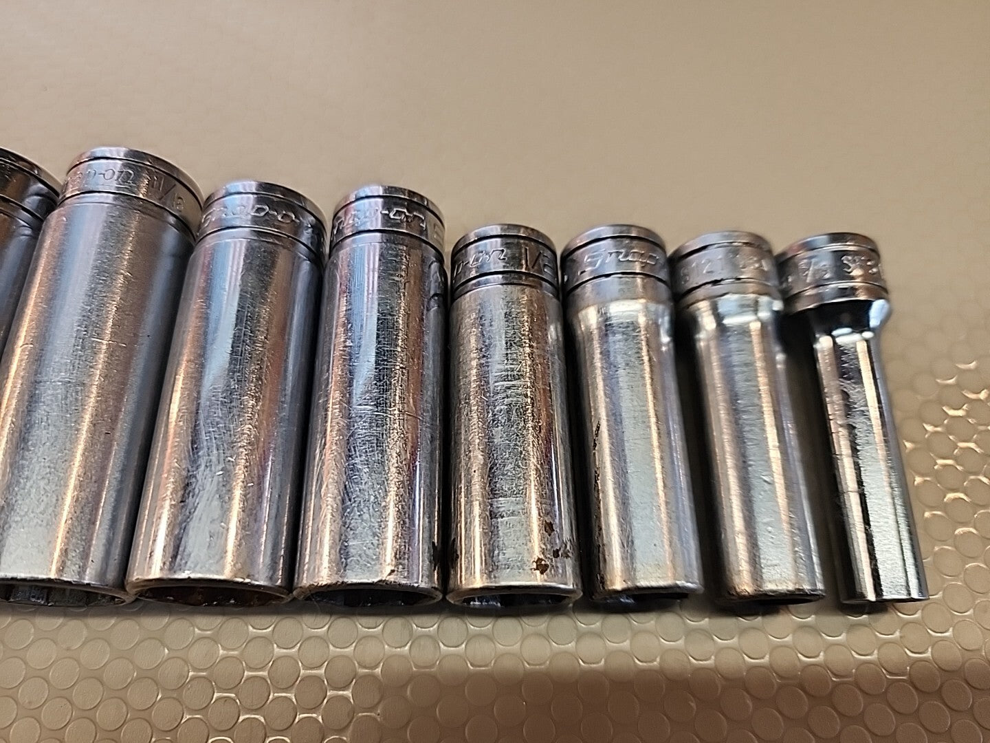 Snap-on 9Piece 3/8" Drive SAE Deep Socket Set 6 Point 