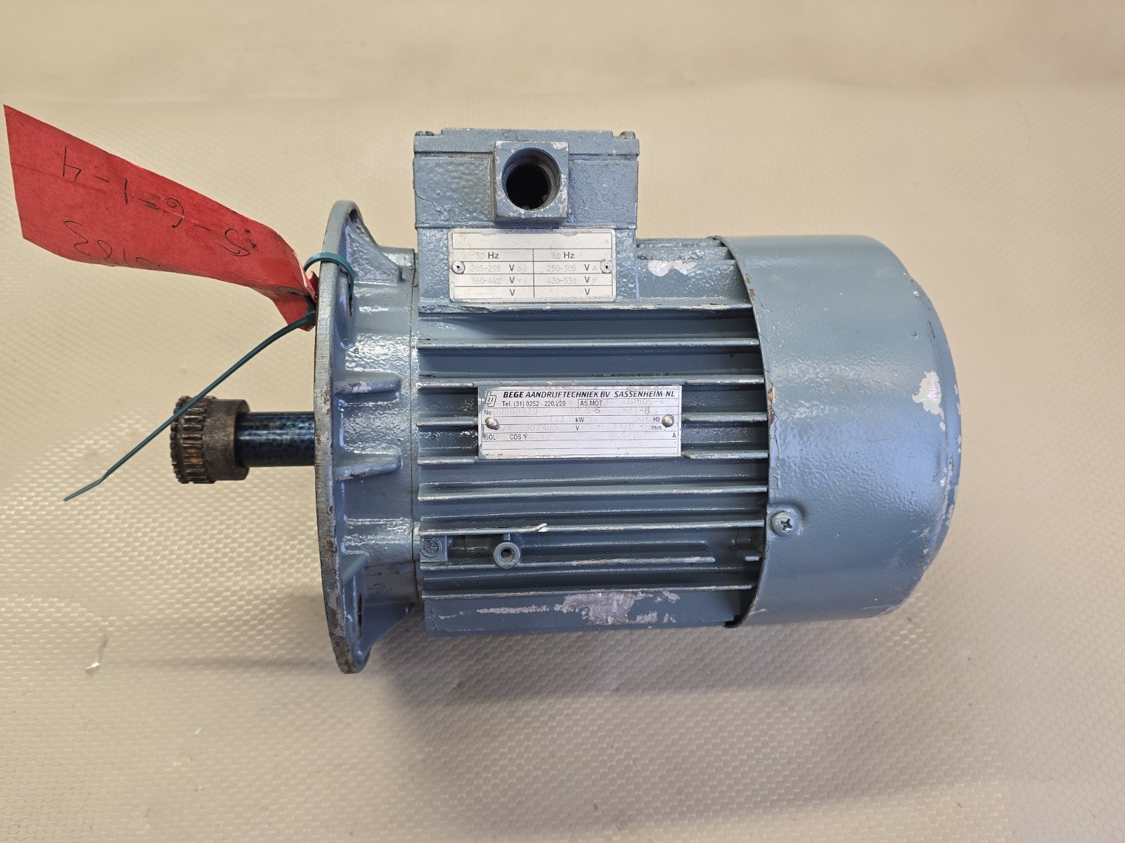 BEGE S 6 3-Phase Electric Motor 1.1kW 1.5HP 1410RPM 230/400V IP56 NEW