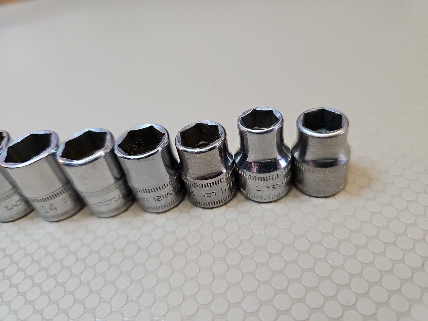 Snap-on FSM 11 pc 3/8" 6-Pt Metric  Shallow Socket Set- 9mm to 19mm USA *READ*