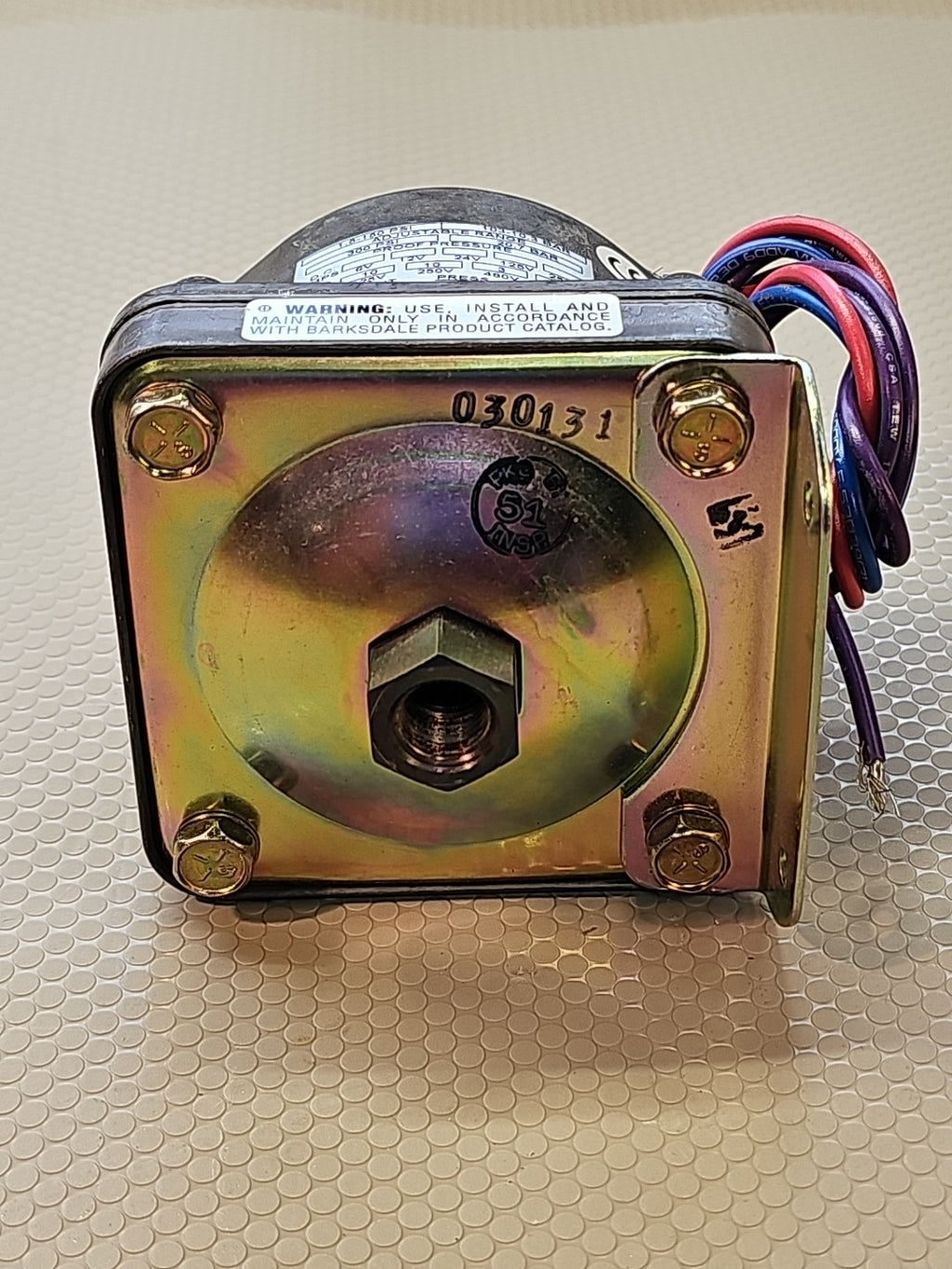 Barksdale Inc. D1T-A150SS Pressure Actuated Switch 1.5-150 psi / .103-10.3 bar