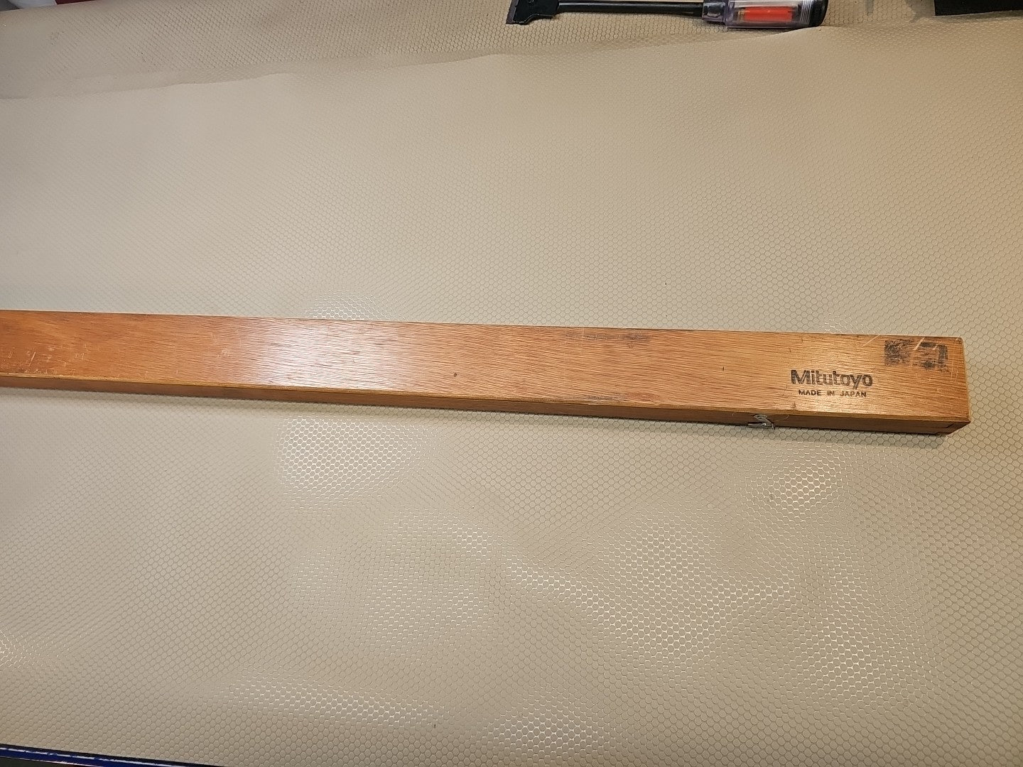 Mitutoyo 167-179 Micrometer Calibration Standard 39” In Wood Box