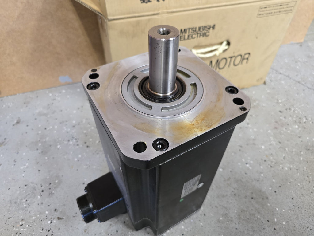 Mitsubishi AC Servo Motor HC-H703BS - *BARELY USED* 
