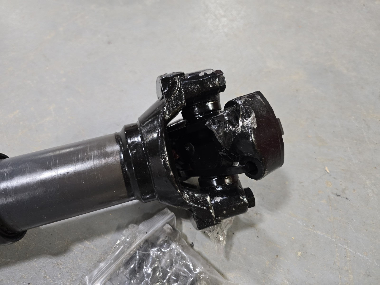 NEW OEM Komatsu CARDAN SHAFT R391054-174 LT-270 Joy Global MINING RIG