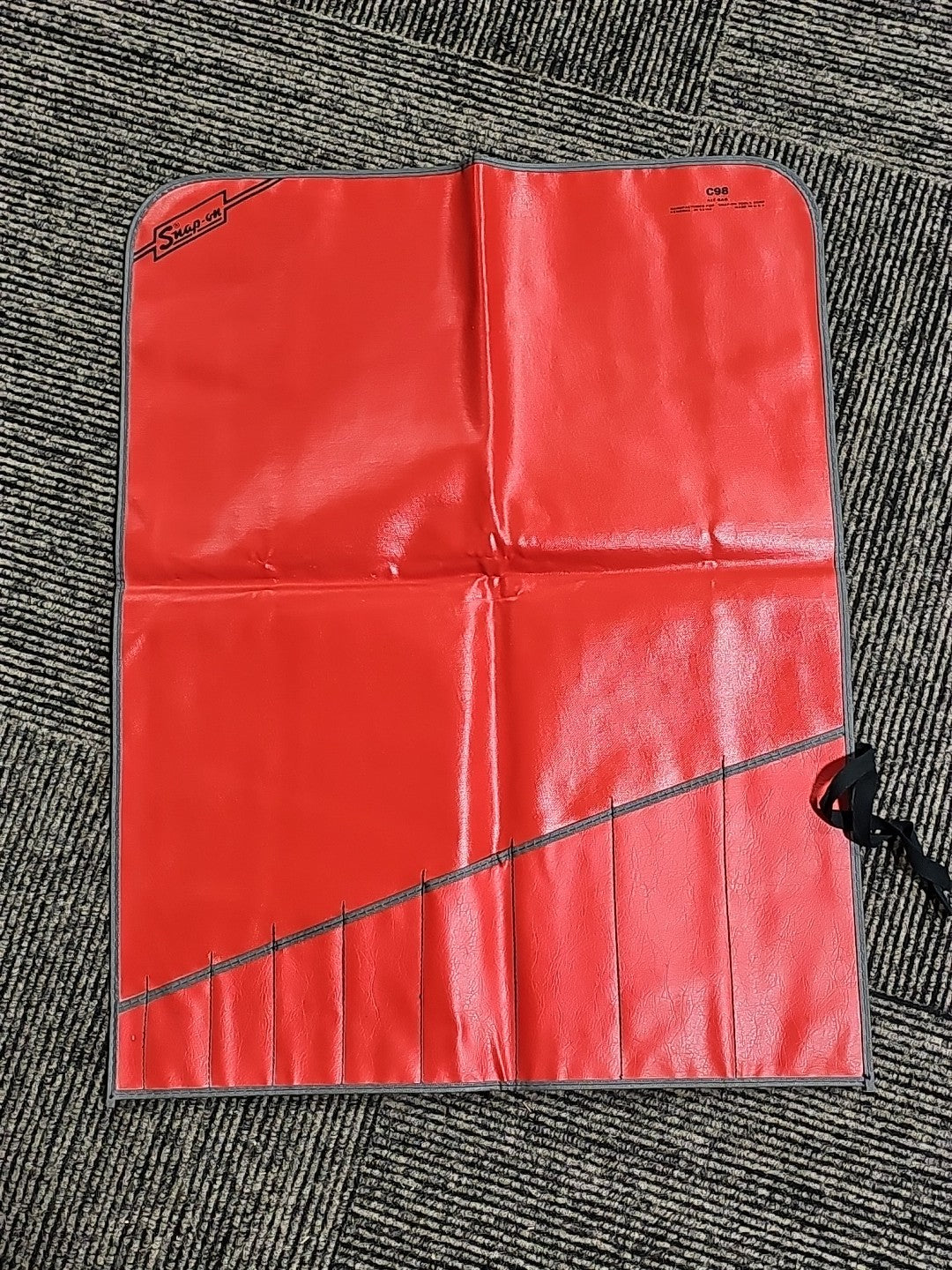 SNAP ON C98 RED KIT BAG POUCH ROLL 9 POCKETS *VINTAGE & MINT*