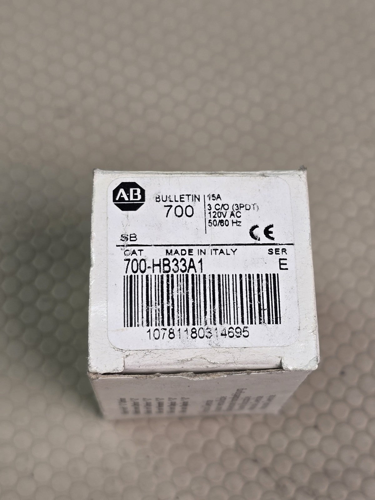 Allen-Bradley 700-HB33A1 SER E Bulletin 700 General Purpose Relay 15A 120V AC 3P