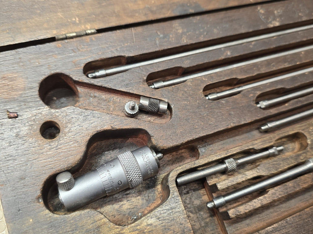 Vintage Starrett No. 124-B Machinist Inside Micrometer Set with Wooden Case USA