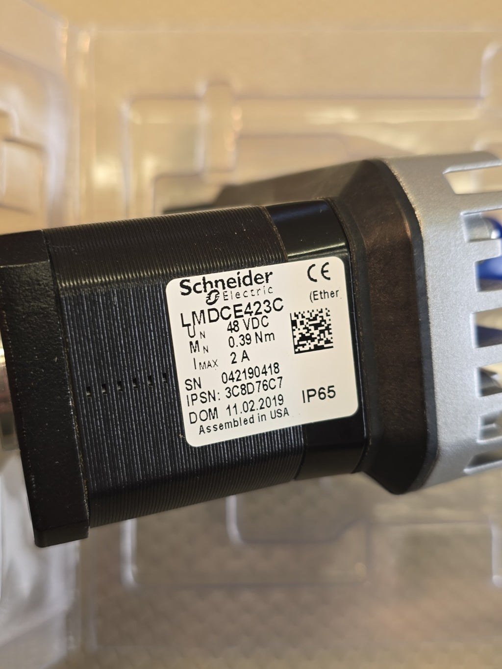 NEW Schneider Electric Lexium LMDCE423C Stepper Motor GENUINE OEM