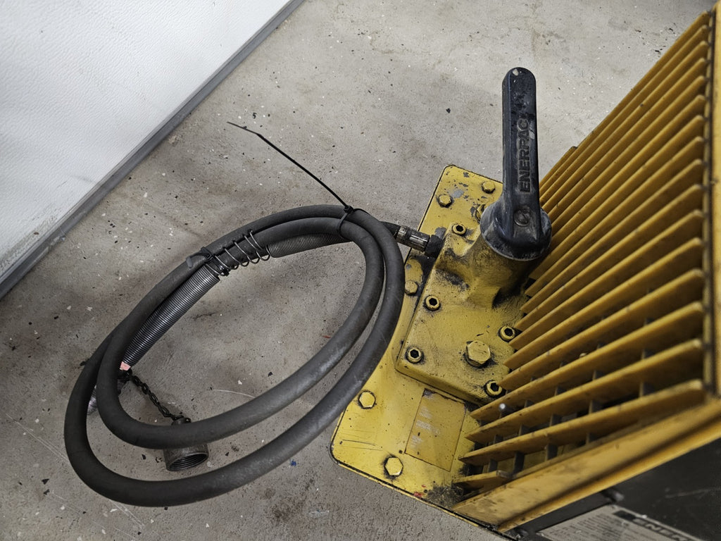 Enerpac Hydraulic Pump Pipe Bender Model  PEM1521 *Tested & Works*