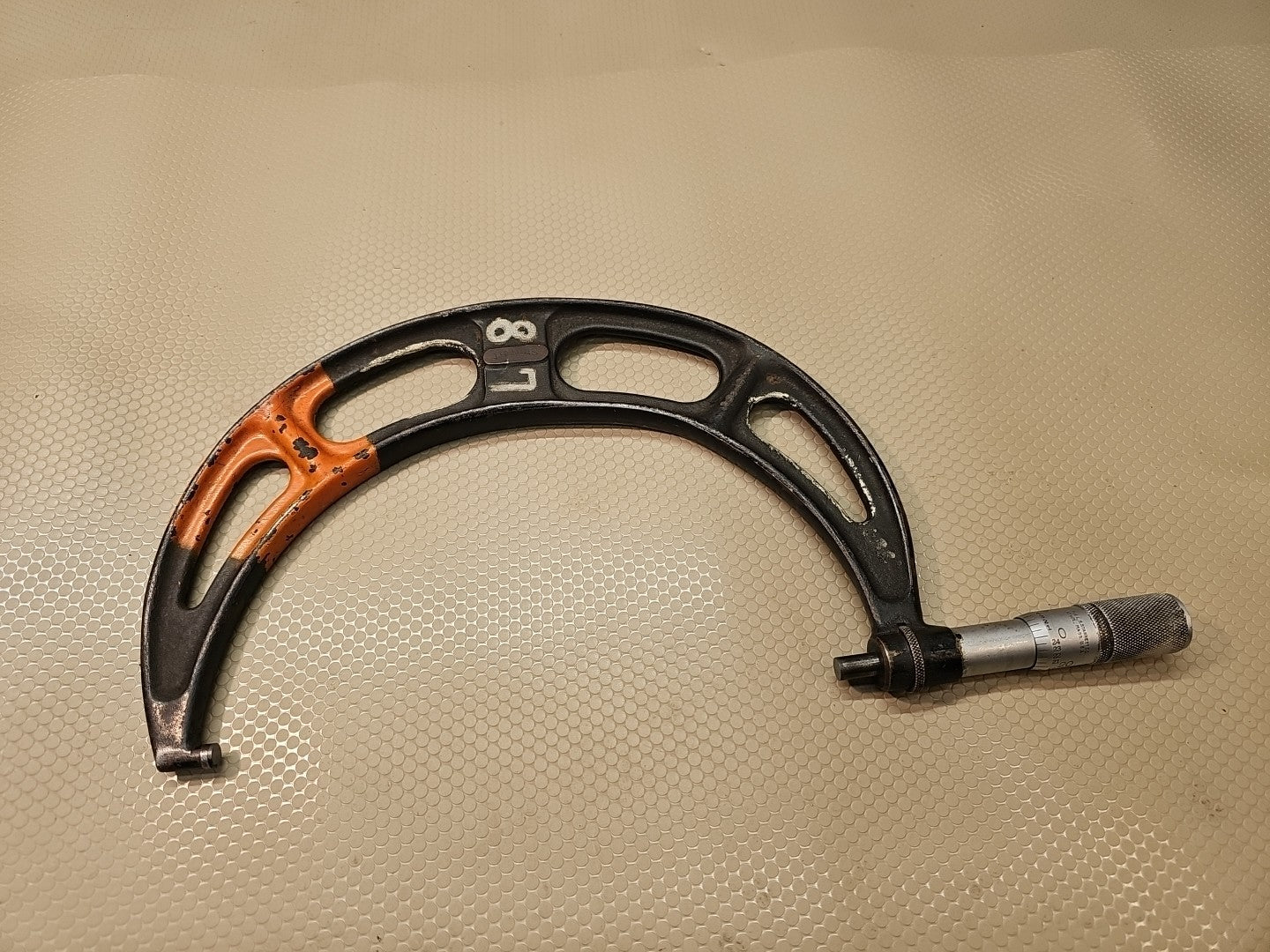 STARRET NO 436 7-8" OUTSIDE MICROMETER 